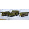 Image 2 : LIONEL - "O" SCALE - ENGINE & 3X PASSENGER CARS