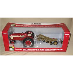 IH Farmall 560 Demo w/ Gold 5b Plow Farm Toy Museum Edition