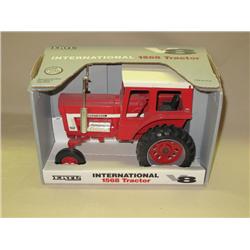 IH 1568 V-8 w/ Red Cab & singles