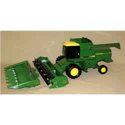 JD Titan Combine w/ Yellow cab top