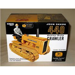 JD 440 Crawler '05 NTT&C show