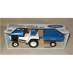 Ford Tractor w/ Cart L&G Set