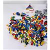 Image 2 : 3.7 Pounds of Vintage Lego Bricks