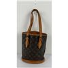 Image 1 : Vintage Louis Vuitton Monogram PM Bucket Bag