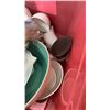 Image 8 : 2 BOXES OF DECORATIONS AND KITCHEN ITEMS INCLUDING 8 CUP ANCHOR MEASURING CUP, SHELL DISHES, CARVED 