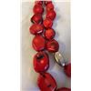 Image 2 : VINTAGE DOUBLE STRAND RED CORAL NECKLACE