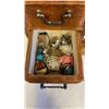 Image 8 : LIGHT WOOD JEWLERY CASE WITH CONTENTS