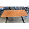Image 2 : ELECTRIC LIFT DESK 60" X 24" WORKING