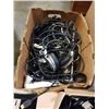 Image 2 : 3 BOXES OF HEADPHONES, CABLES, COMPUTER MICE