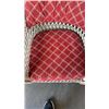 Image 2 : WHITE WICKER CHAIR