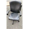Image 2 : ELECTRIC LIFT DESK 60" X 24" WORKING WITH 2 DRAWER FILING CABINET AND GAS LIFT OFFICE CHAIR