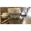 Image 8 : NAPOLEON PRESTIGE STAINLESS BARBECUE BBQ
