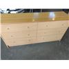 Image 2 : 6 DRAWER MAPLE FINISH DRESSER