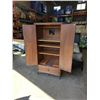 Image 2 : WICKER WARDROBE