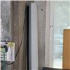 Image 2 : 7 FOOT X 40 INCH PROJECTOR SCREEN