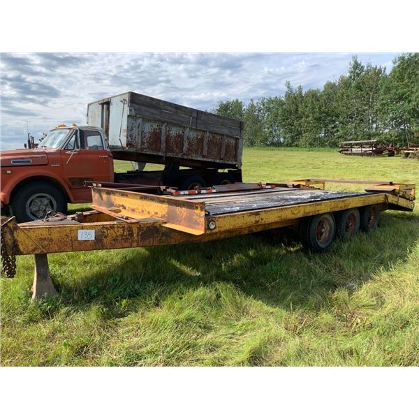 Equipment trailer