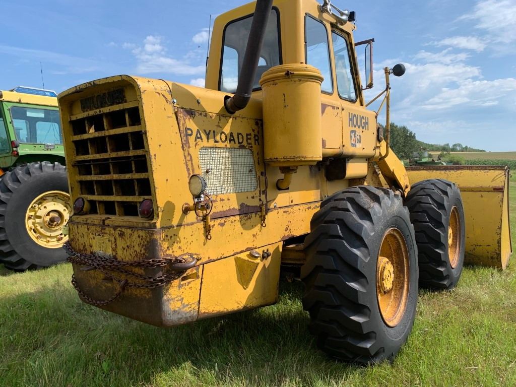 Hough 60 Payloader running order w/ 10 ft snow bucket