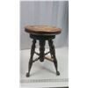 Image 1 : Vintage Claw Foot Glass Ball Piano Stool