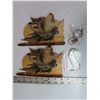 Image 2 : 2 hanging wooden wolf plaques