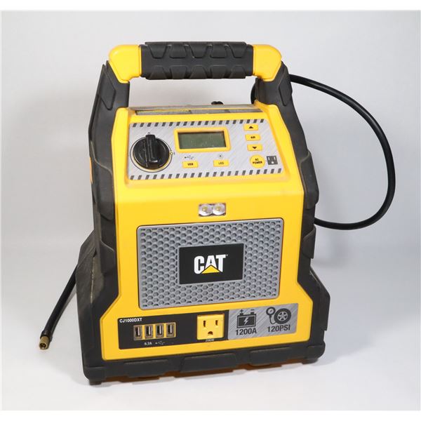 CAT PORTABLE BATTERY CHARGER