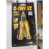 Image 8 : DeWalt Spade Kits, Ratcheting Multi-Bit Screwdriver, Multi-Tool, etc