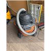 Image 5 : RIDGID VACUUM; WORKS