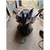 Image 4 : SHOP-VAC ULTRA PLUS; WORKS
