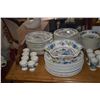 Image 8 : MASON'S 'REGENCY' PLANTATION COLONIAL IRONSIDE ENGLISH CHINA  (198 PCS)