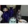 Image 2 : MIXED LOT: CHEESE BOARDS, SERVERS, CAVIAR BOWL, DECANTERS & BOTTLE (14 PCS)