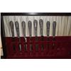 Image 2 : STERLING FLATWARE, SPLENDOR PATTERN, 1939 BY INTERNATIONAL SILVER CO. (1,258 G) (36 PCS)