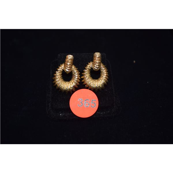 14K EARRINGS (11.6 G)