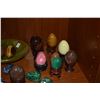 Image 2 : COLLECTION OF SEMI-PRECIOUS STONE EGGS, HEARTS, BOWL, ETC. (28 PCS)
