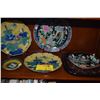 Image 1 : COLLECTION OF ASSORTED PORCELAIN PLATES & LACQUER TRAY (6 PCS)