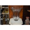 Image 3 : CRYSTAL VASE BY MILLER ROGASKA