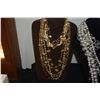 Image 2 : LARGE LOT FASHION JEWELRY (BRACELETS & NECKLACES)