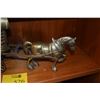 Image 1 : VINTAGE SOLID BRASS HORSE & CARRIAGE (21" X 11")