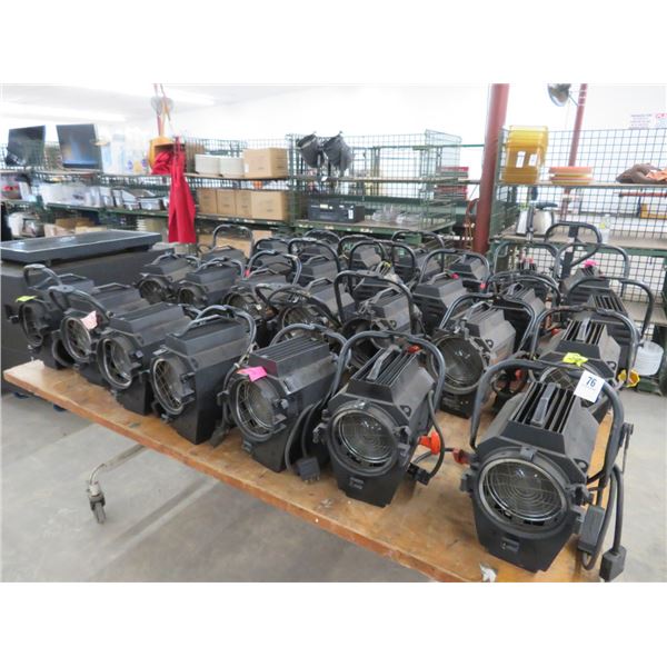 Fresnel Quartz Color Stage Light - 28 x $