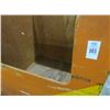 Image 2 : Yellow Wood Transport Crate