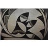 Image 10 : ACOMA INDIAN POTTERY JAR ( R. LEVANTONIO)