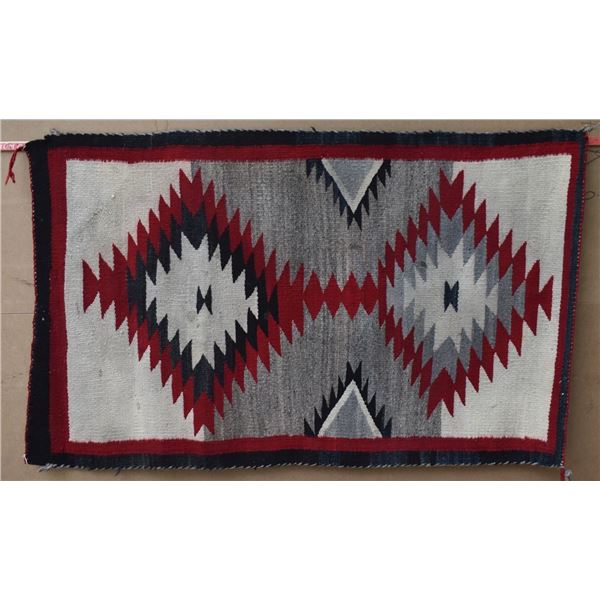 NAVAJO INDIAN TEXTILE