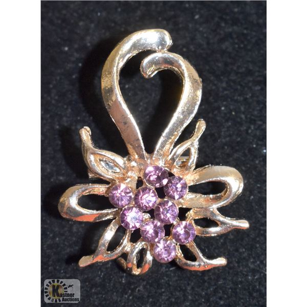 24)  VINTAGE GOLD TONE WITH AMETHYST COLORED