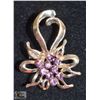 Image 1 : 24)  VINTAGE GOLD TONE WITH AMETHYST COLORED