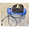 Image 1 : MINI MASTERCRAFT AIR COMPRESSOR