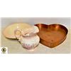 Image 1 : MINI PITCHER/BOWL & COPPER HEART PAN