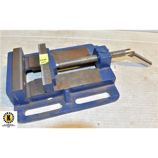 MASTERCRAFT BENCH MOUNT VISE