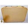 Image 1 : VINTAGE SUITCASE * LOCKED NO KEYS*