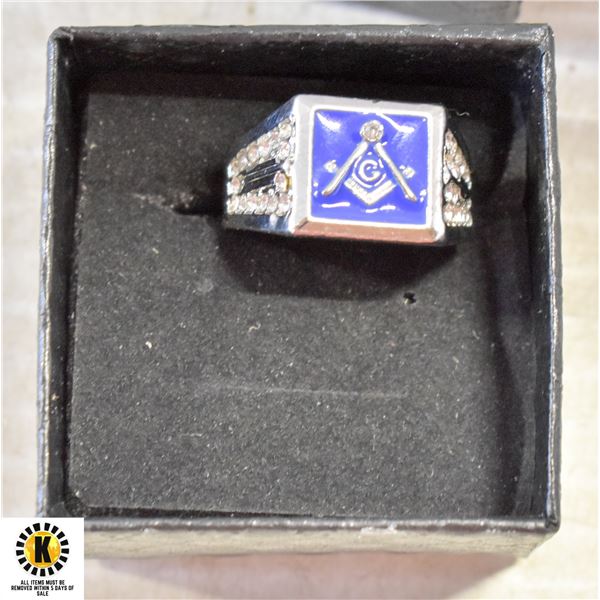 MENS MASONIC RING SIZE 11