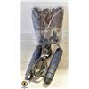 Image 1 : LOT OF 2 WEIGHTED JUMP ROPES