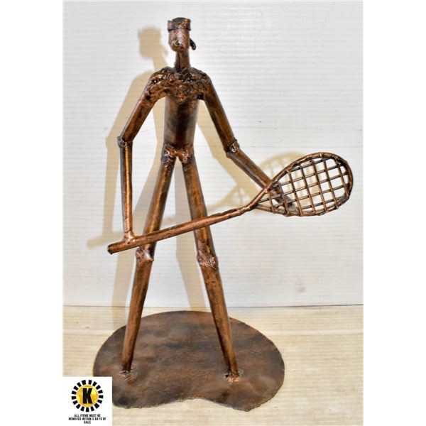 METAL TENNIS PLAYER