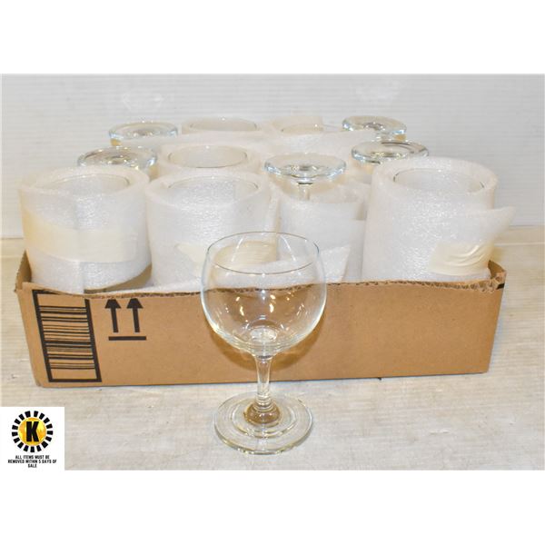 LOT OF 12 WINE GOBLETS